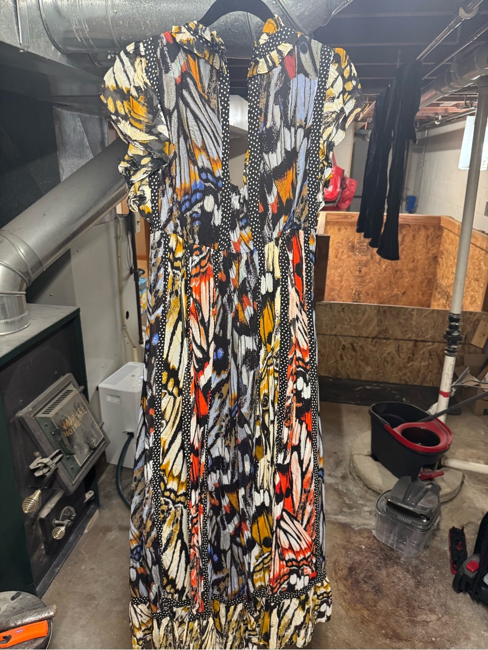 Women's Multi-Color Butterfly Print Maxi Dress - Picture 5 of 6